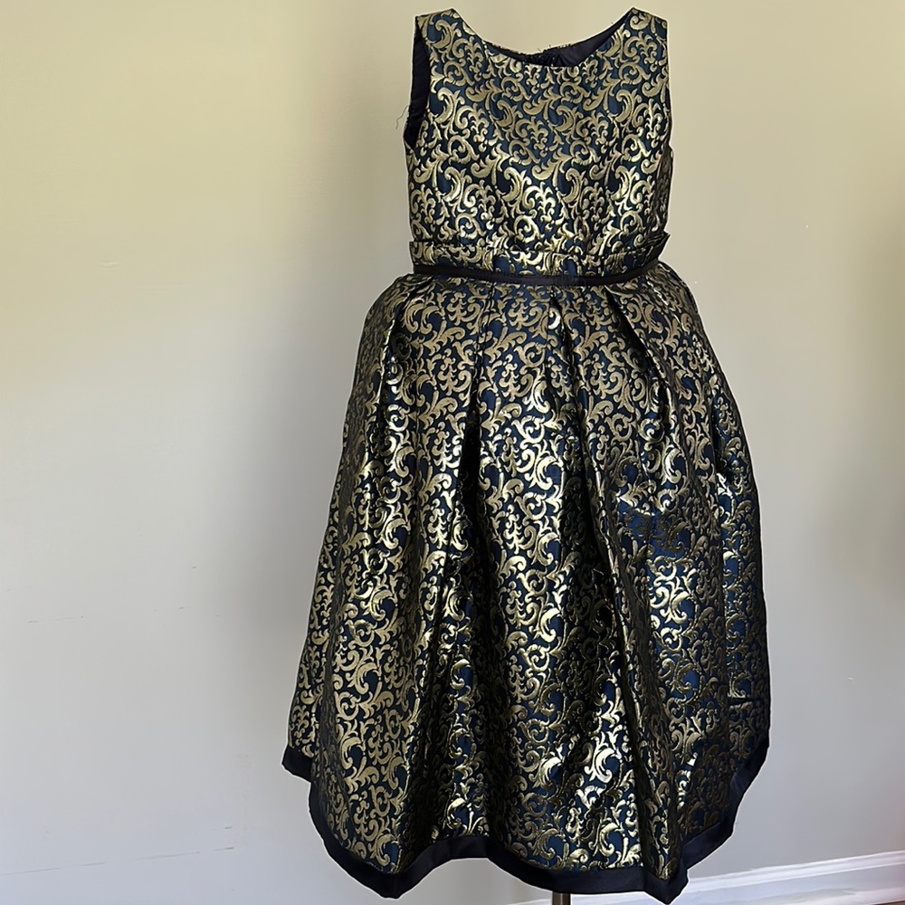 Beautiful blue/gold high waisted dress.
